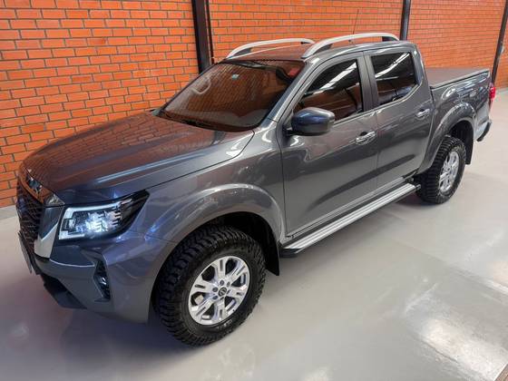 NISSAN FRONTIER 2.3 16V TURBO DIESEL XE CD 4X4 AUTOMÁTICO